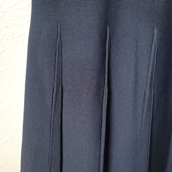 Tommy Hilfiger Knit Fit and Flare Pleated Sweater Dress Size Small Color Navy - Picture 6 of 10